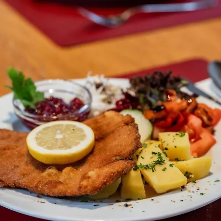 Schatz.kammer Burg Kreuzen Ξενοδοχείο 3*