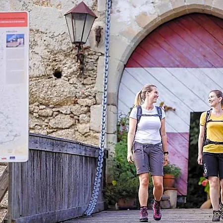 Ξενοδοχείο Schatz.kammer Burg Kreuzen Kreuzen (Upper Austria)
