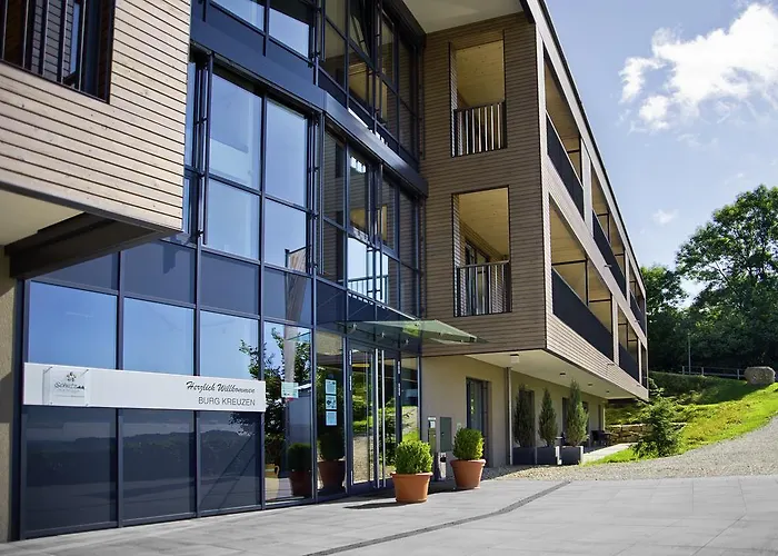 Schatz.kammer Burg Kreuzen