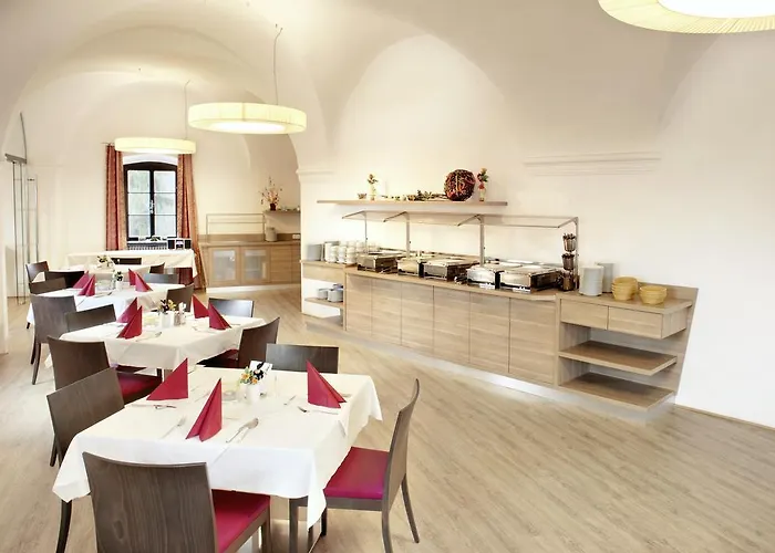 Schatz.kammer Burg Kreuzen Kreuzen (Upper Austria)