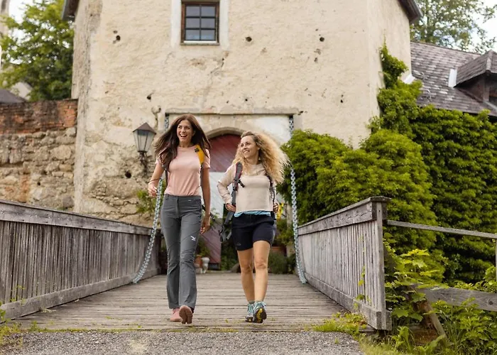 Schatz.kammer Burg Kreuzen Kreuzen (Upper Austria)